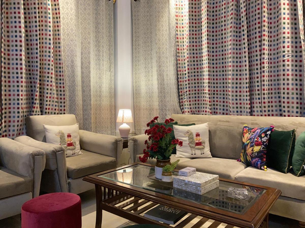 Apartment Hostie Tjh - Cute Mini 2bhk Apt, Saket, Near Max Hospital