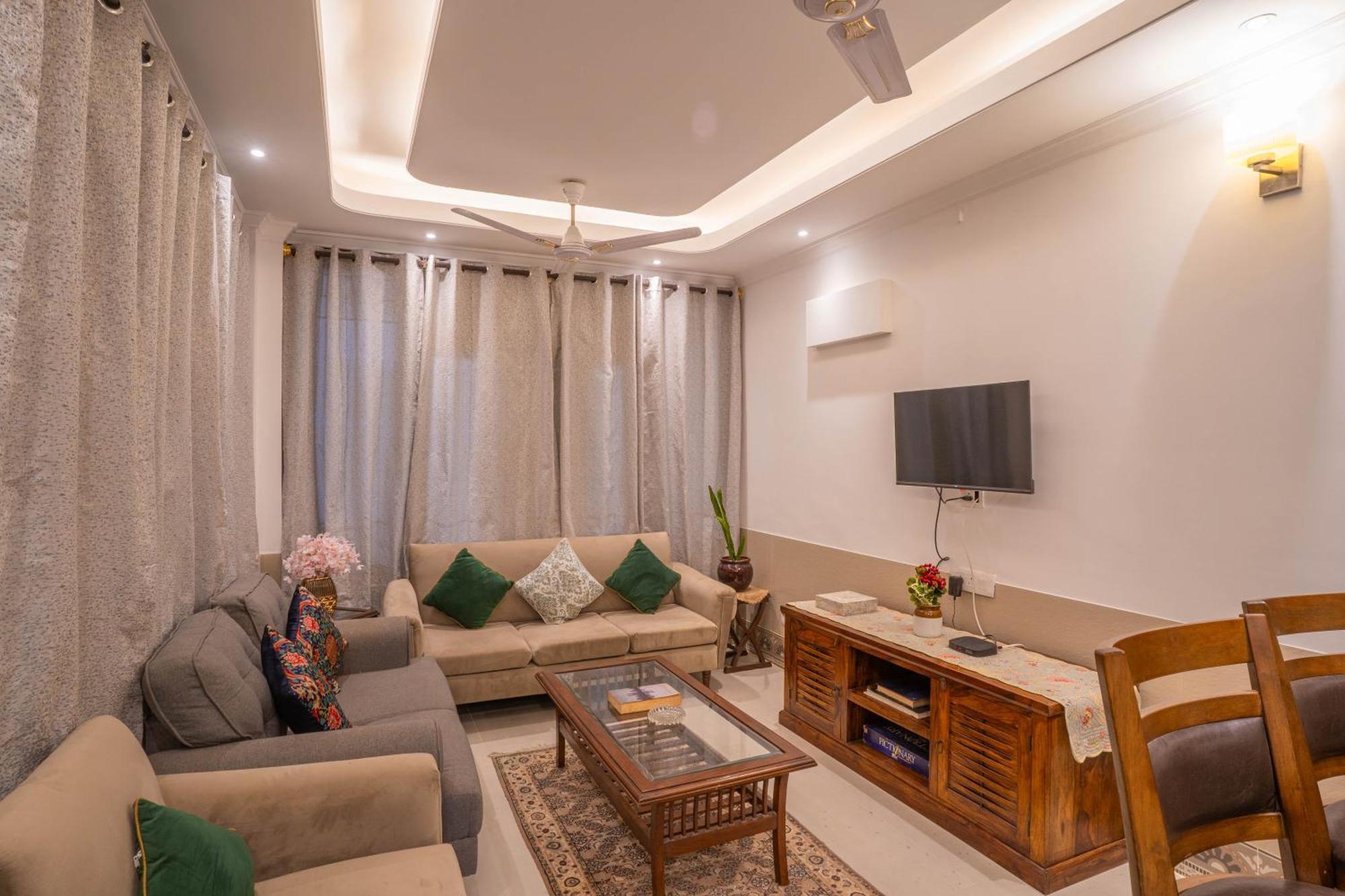 Apartment Hostie Tjh - Cute Mini 2bhk Apt, Saket, Near Max Hospital New Delhi