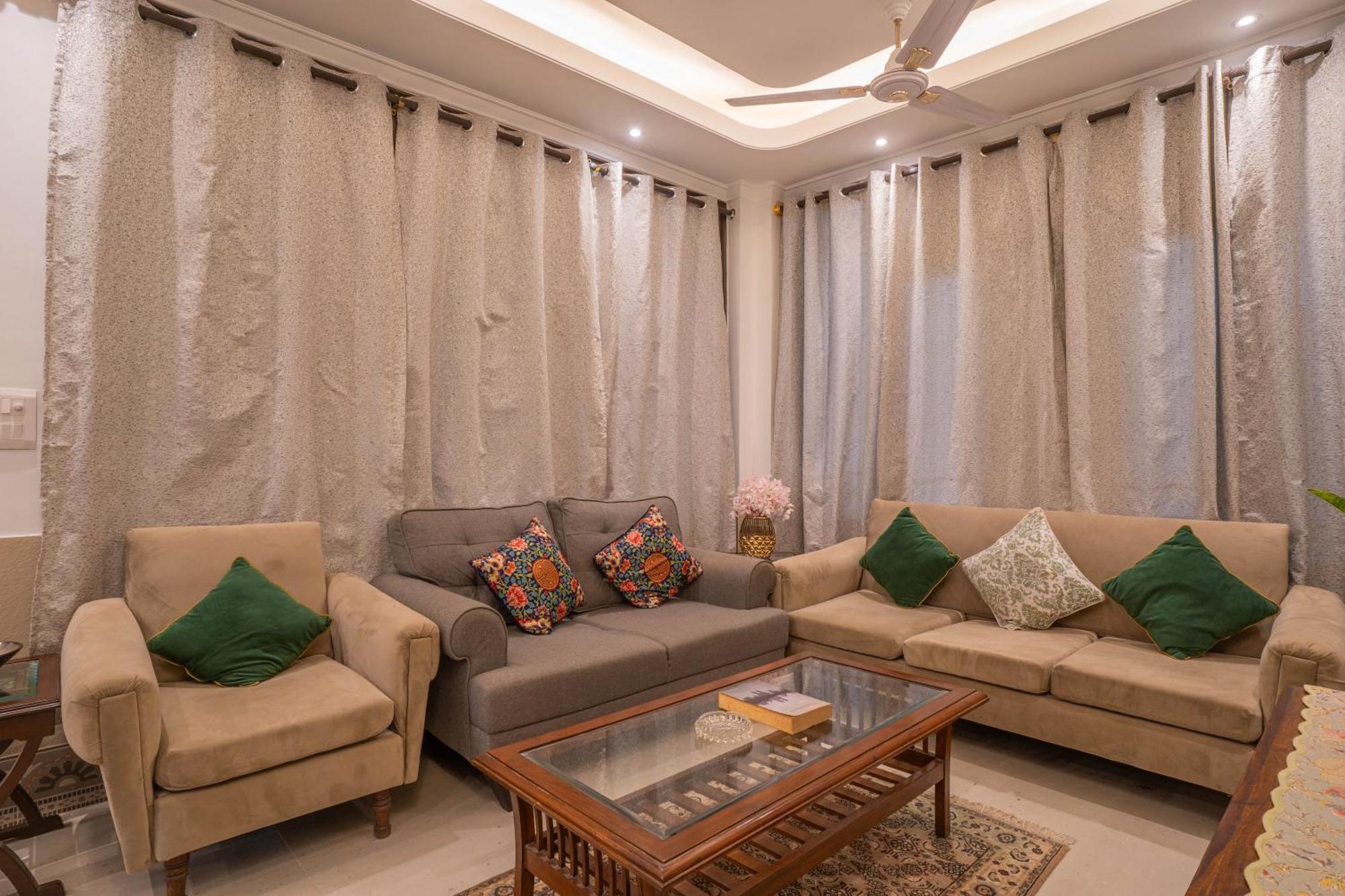 Hostie Tjh - Cute Mini 2bhk Apt, Saket, Near Max Hospital Apartment New Delhi